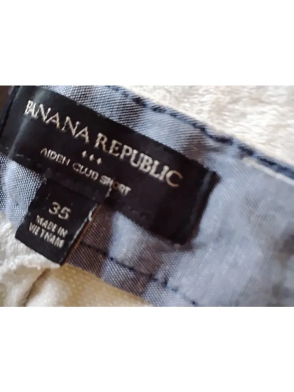 Banana Republic Mens Aiden Club Short  Preppy Casual Stretch Size 35 Tan